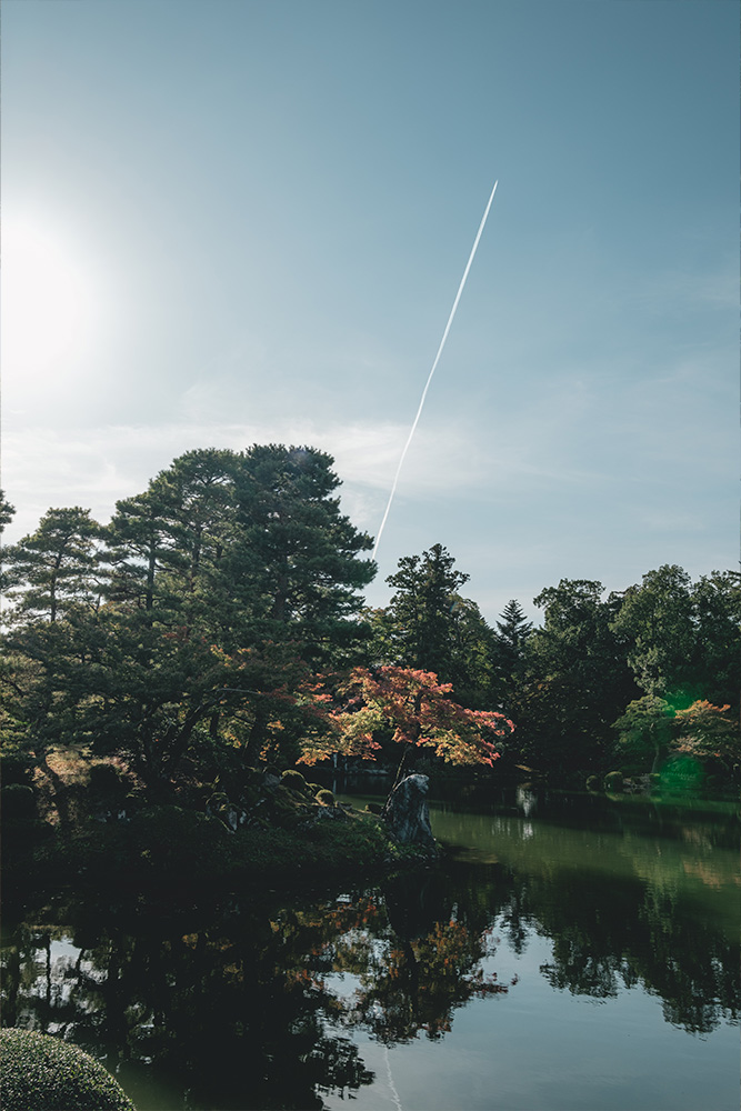 兼六園　紅葉　景色　風景　観光　旅行